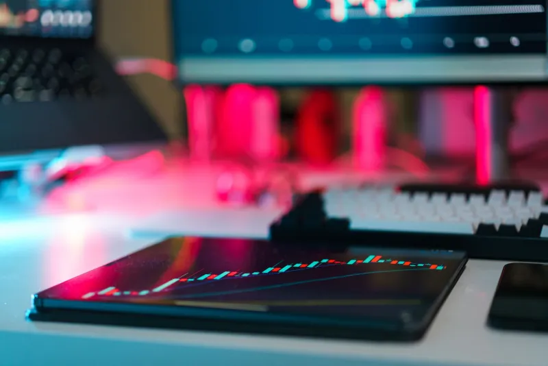 The Fracturing Ad Landscape: Emerging Platforms Reshaping Where US Marketers Spend in 2024