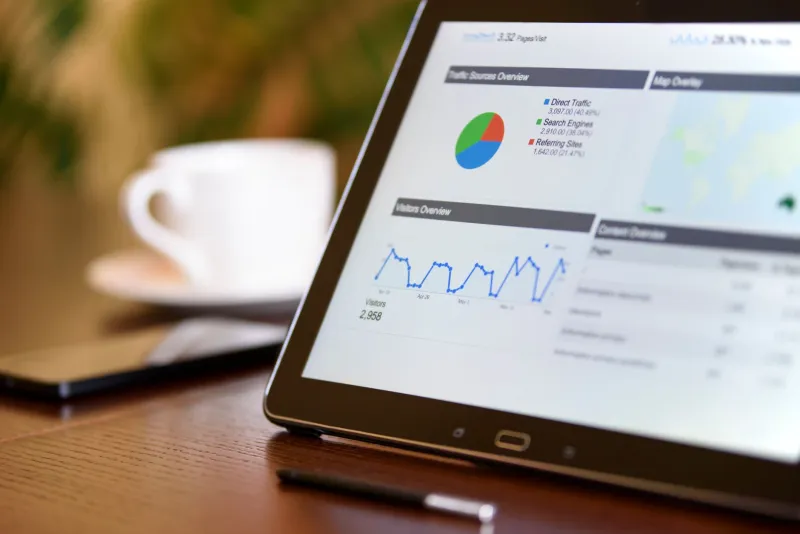 Small Budgets, Big Presence: 8 Brands That Dominated Their Categories Through Precision Ad Zoning